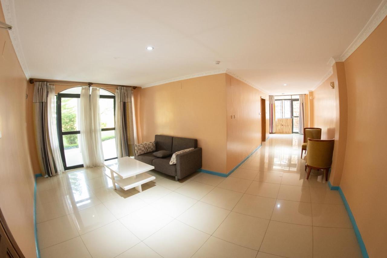 Orient Park Hotel คิกาลี ภายนอก รูปภาพ