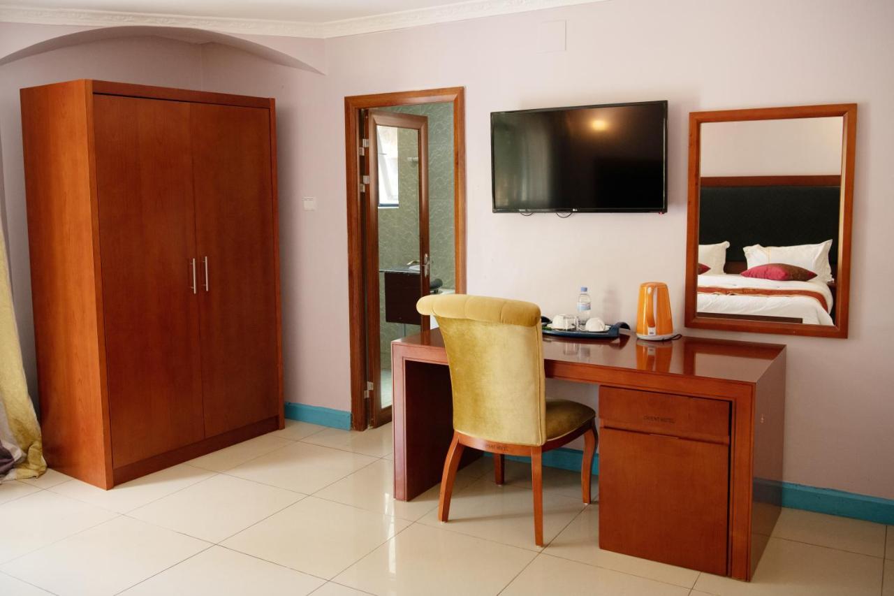 Orient Park Hotel คิกาลี ภายนอก รูปภาพ